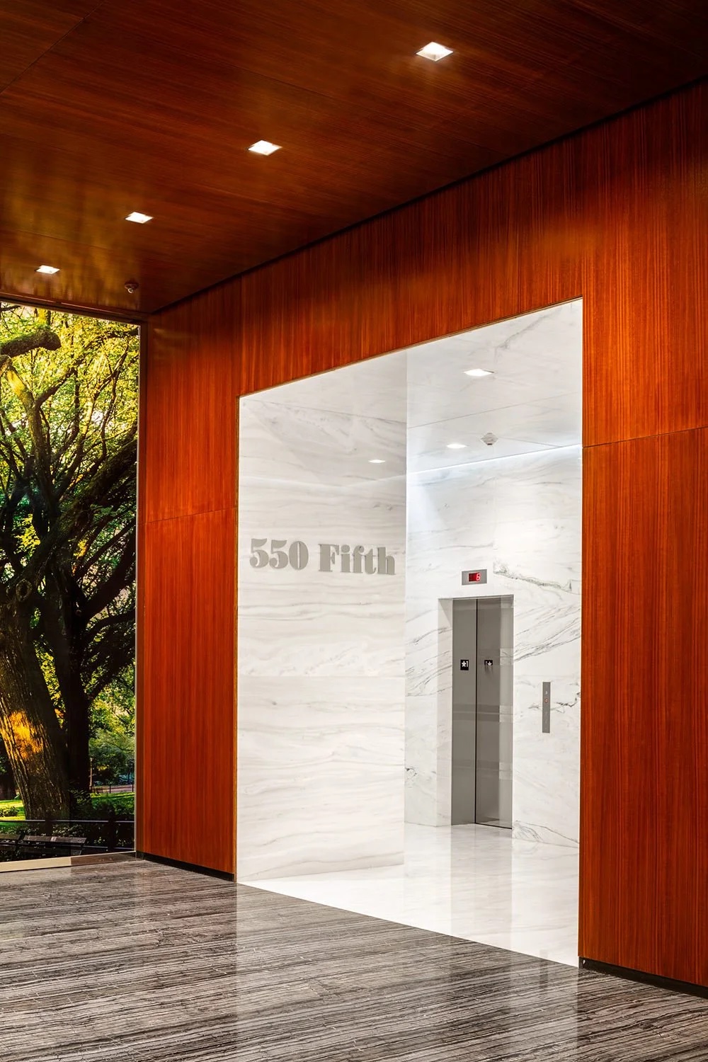 Safra National Bank — 550 Fifth Avenue